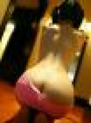 Sari Damas de compa&ntilde;ia en Chile, escort o acompa&ntilde;antes femeninas en Providencia |  Escort delgadas a eleccion todo santiago 24 hr 983495672, Putas,despedidas