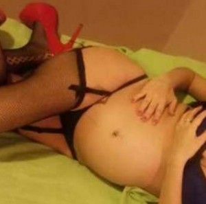 Karen Damas de compa&ntilde;ia en Chile, escort o acompa&ntilde;antes femeninas en Santiago |  Embarazada golosa ven a follarme rico con tutty, Karen embarazada golosa x 10 mil ven a follarme rico