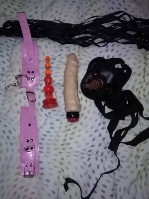 Cambio de roll Damas de compa&ntilde;ia en Chile, escort o acompa&ntilde;antes femeninas en Santiago |  Cambio de rolesgordita muy morbosamuchos juguetes fono 991757936, Cambio de roll gordita morbosa , muchos juguetes  fono y wsp 991757936