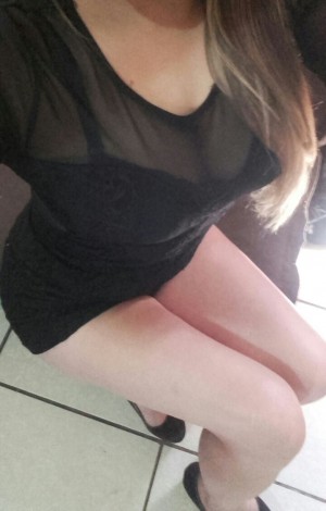 Alejandra Damas de compa&ntilde;ia en Chile, escort o acompa&ntilde;antes femeninas en La Florida |  Masajes relajantes de cuerpo completo metro mirador, Masajes eroticos