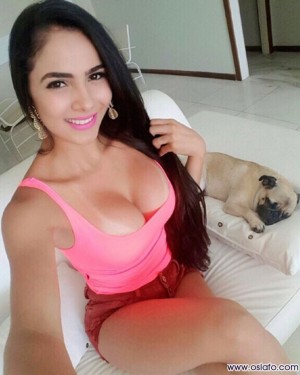 Loreto Damas de compa&ntilde;ia en Chile, escort o acompa&ntilde;antes femeninas en Santiago |  Loreto lolita complaciente colita incluida sin adicionales, 992038821  tremendo cuerpo a pasos del metro